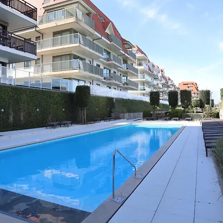Capricia 0406 With Swimming Pool Apartment Nieuwpoort