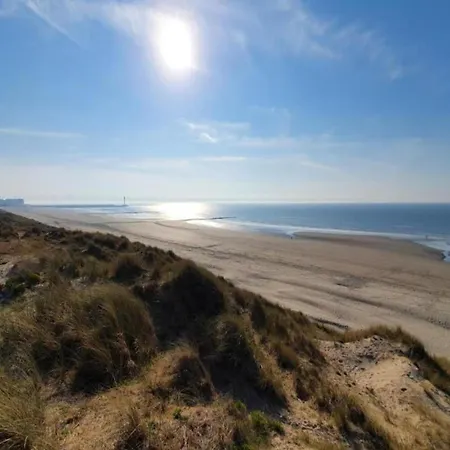 아파트 In Near The *